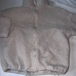 Forever 21 Crop Sweater M